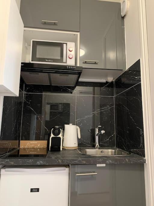 Cosy Studio Balcon Paris Montparnasse المظهر الخارجي الصورة
